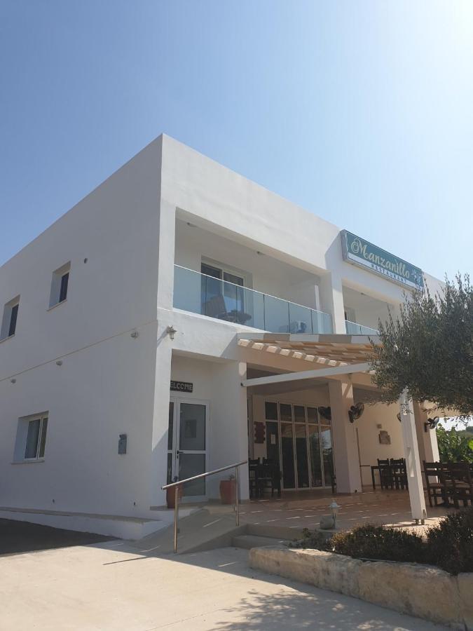 Blue Seaview Appartments بافوس المظهر الخارجي الصورة